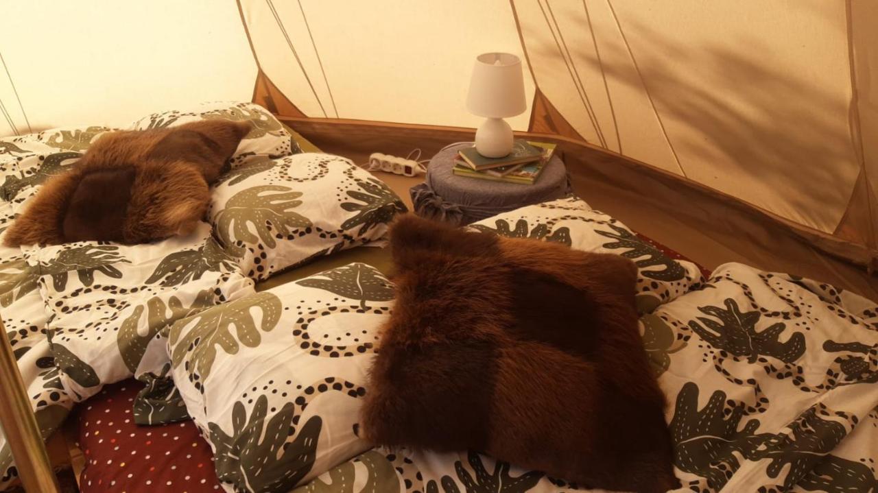 Hotel Glamping Fluffy Horns - Glempings Pukainie Ragi Plieņciems Esterno foto