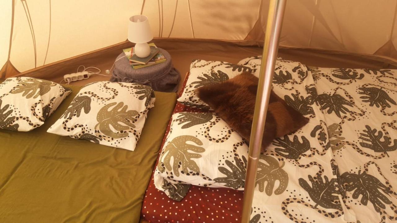 Hotel Glamping Fluffy Horns - Glempings Pukainie Ragi Plieņciems Esterno foto