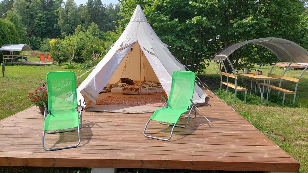 Hotel Glamping Fluffy Horns - Glempings Pukainie Ragi Plieņciems Esterno foto