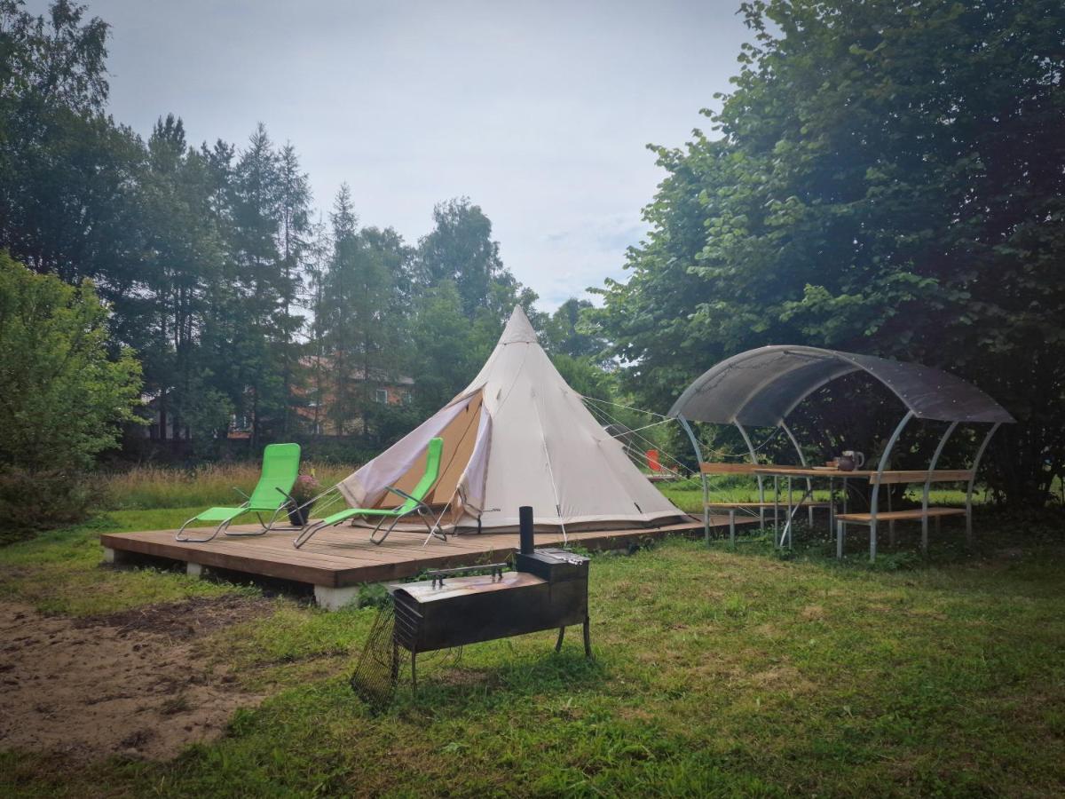 Hotel Glamping Fluffy Horns - Glempings Pukainie Ragi Plieņciems Esterno foto