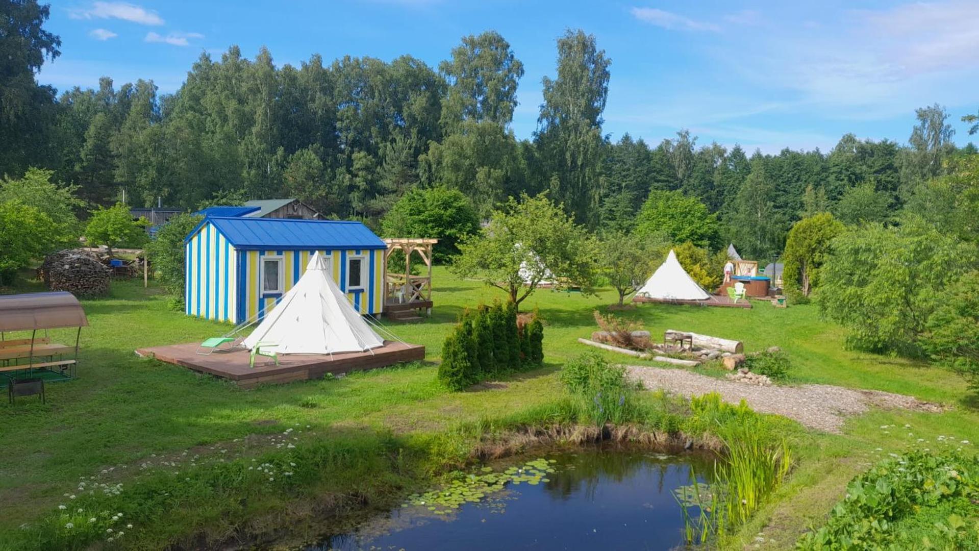 Hotel Glamping Fluffy Horns - Glempings Pukainie Ragi Plieņciems Esterno foto